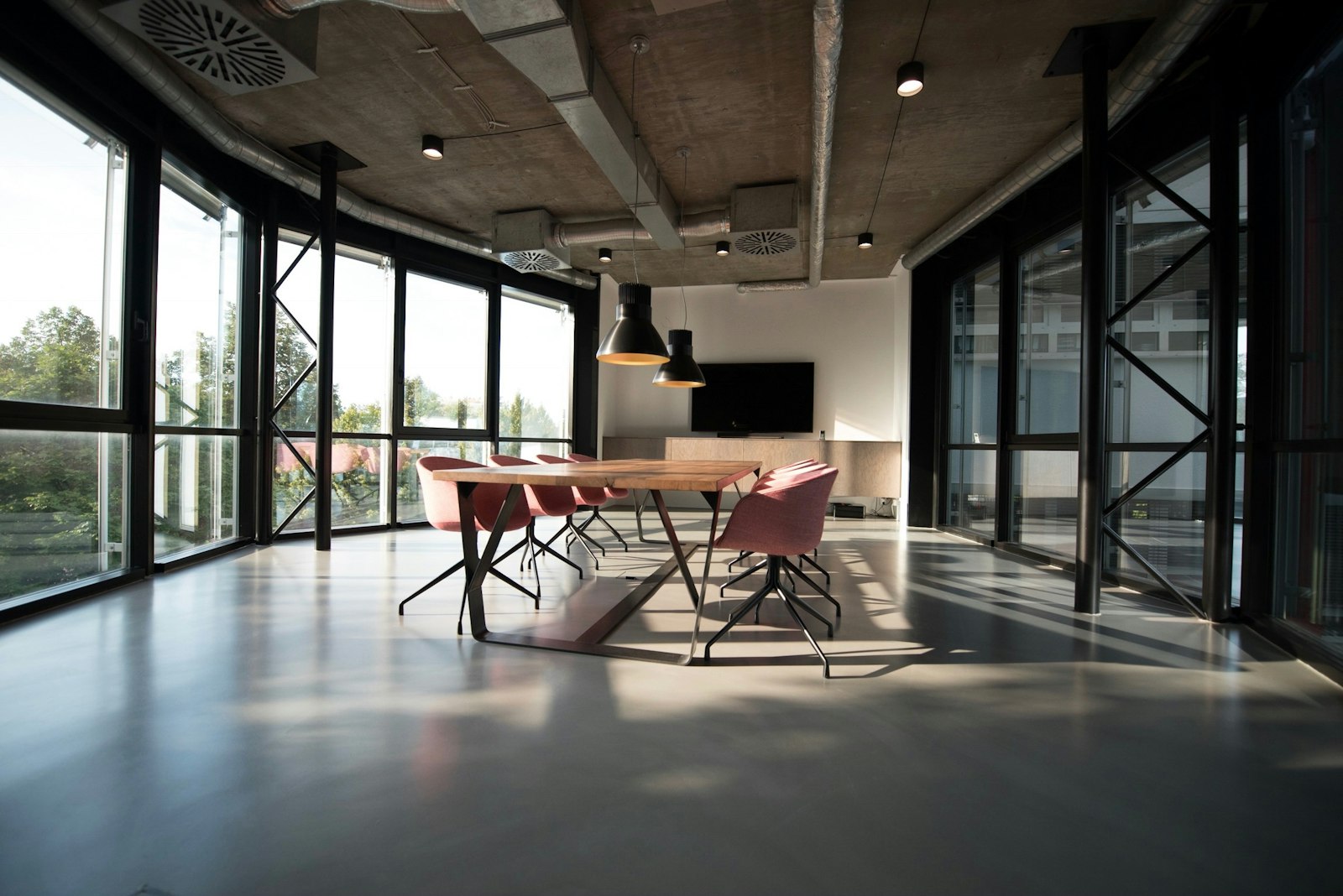Material and living detail from Contemporary Office